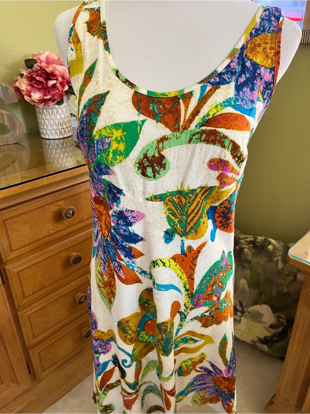 Sleeveless White Floral Print Maxi Dress - Multicolor